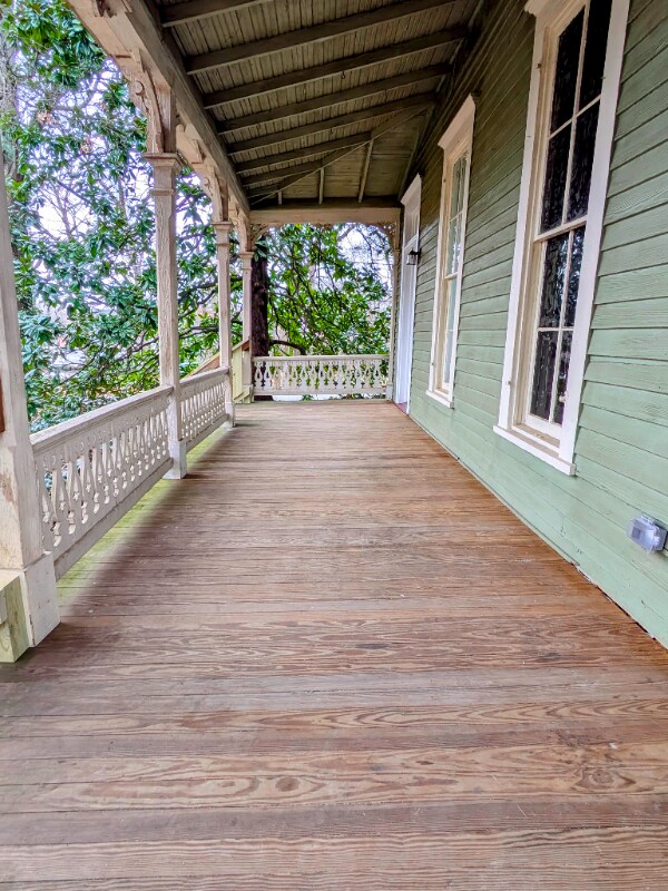 Photo - 955 Rogers St