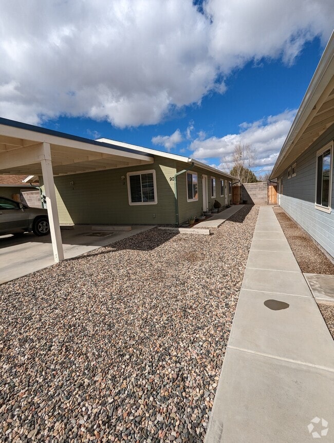 Building Photo - 90 E Cliff House Dr Unit 12