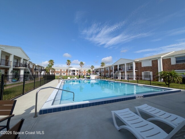 190 E Olmstead Dr Unit D6