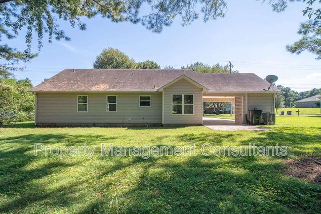 Photo - 107 Ann Bradley Dr