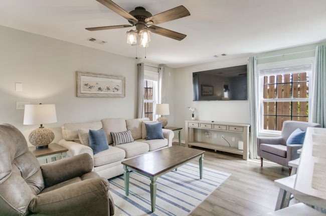 Photo - 5499 Medina Rd