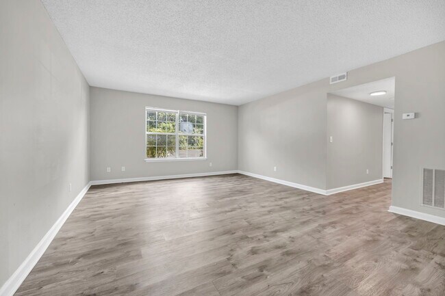 Bridle Ridge Apartments