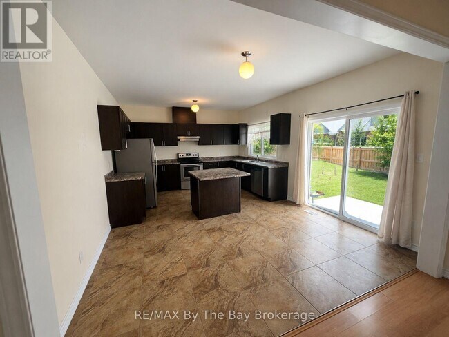 Photo - 152 Allegra Dr
