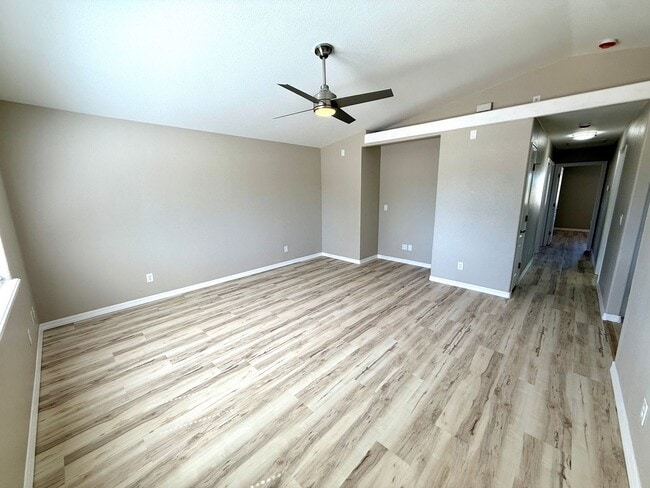 Photo - Beautifully Updated 3 Bedroom, 2 Bathroom ...