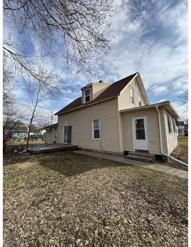 Photo - 1313-1315 Green Bay St Unit 1315