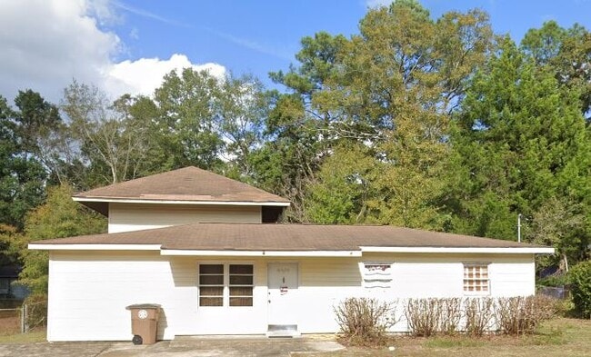 Building Photo - 6650 Zeigler Blvd