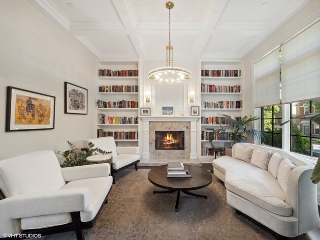 Photo - 2030 N Honore St