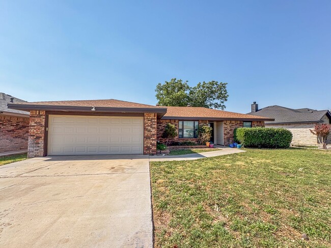 Photo - 1601 Cordoba Ln Casa