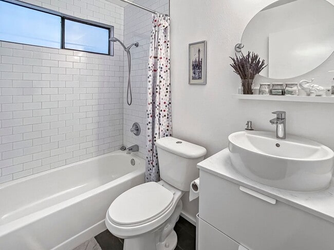 Photo - Charming Ballard 3BR Home with Patio, Garage in Prime Location
