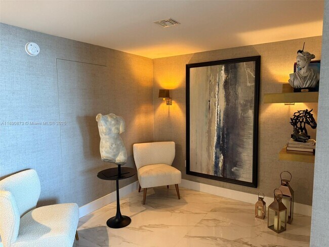 Photo - 16385 Biscayne Blvd Unit 3018