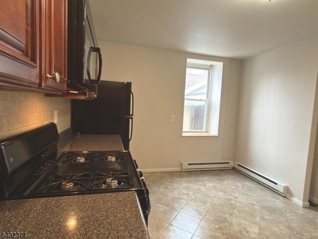 Photo - 39 Glenridge Ave Unit 5