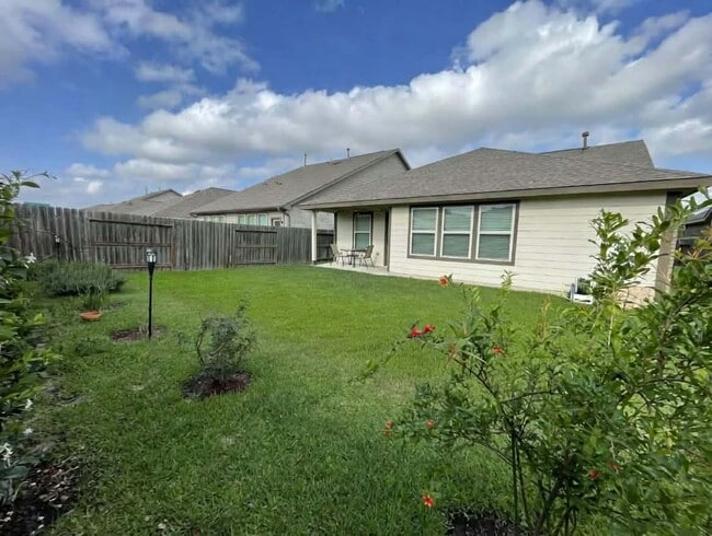 Photo - 4815 Chestnut Valley Ln