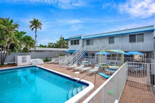 Building Photo - 4228 N Ocean Blvd Unit 14