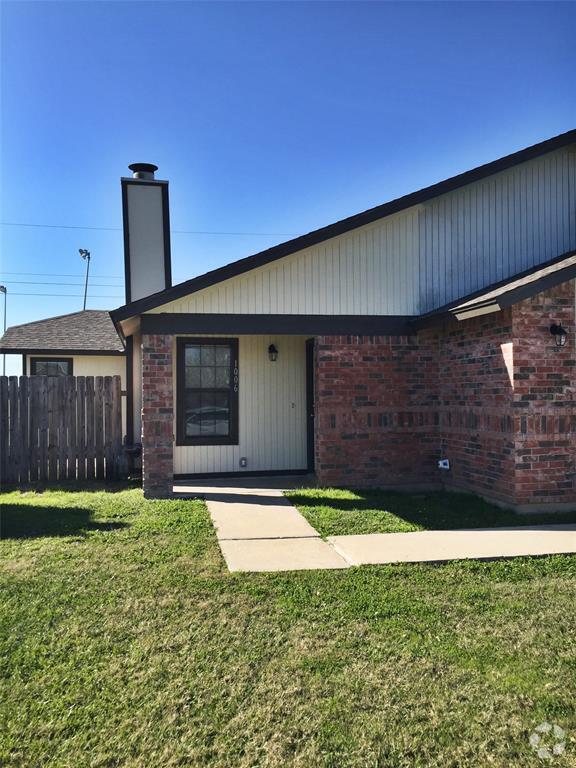 Building Photo - 1006 Hyridge St Rental