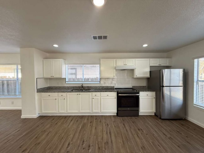 Photo - 7122 Warrior Trail