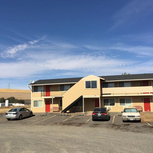 Building Photo - Preston Apartments Unit E
