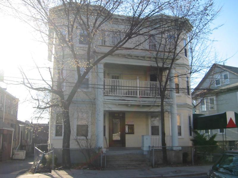 Photo - 59 Linden St Apartments Unit #1
