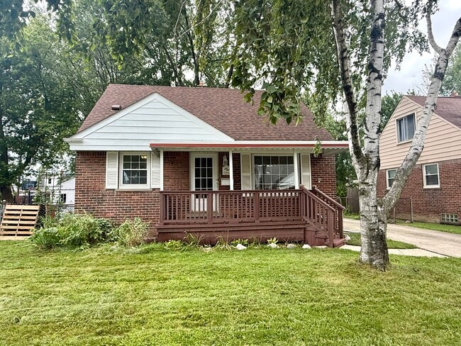Building Photo - 25645 Arlington St Rental
