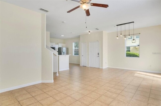 Photo - 1604 Scarlet Oak Loop