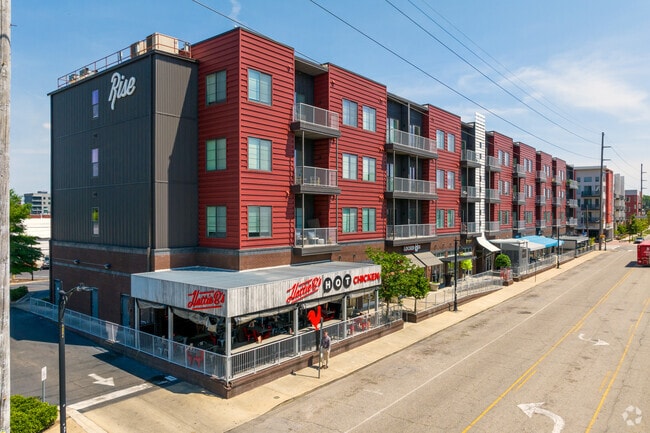 Rise Lakeview