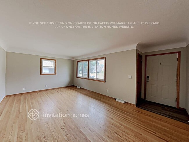 Photo - 3015 Dakota Ave S