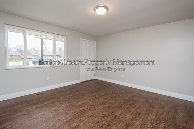 5442 Lofino Ct