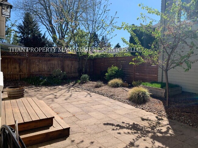 Photo - Beautiful 3BR/2BA Home in NE Portland | 1,600 Sq Ft | Private Fenced Yard | W/D Included Unit A (main house)