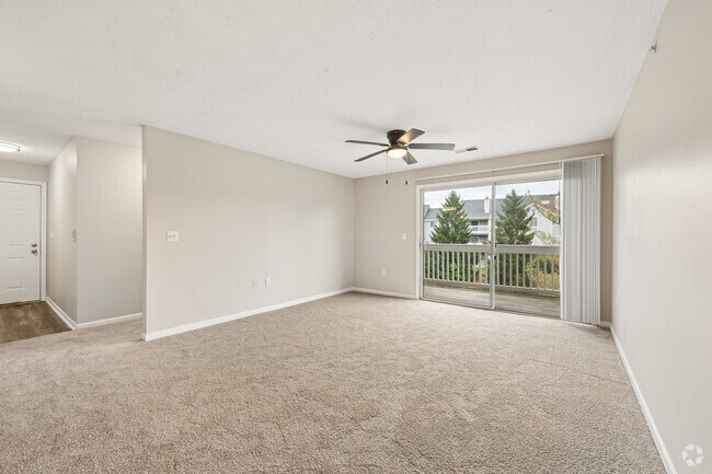 B1 Canadian 2BR, 2BA - 1,092SF - Living Room