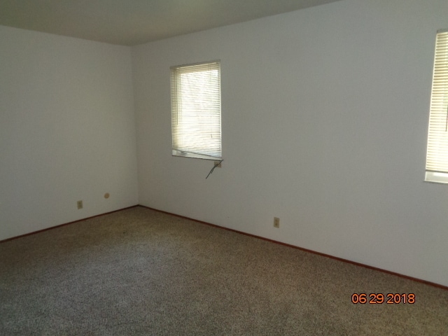 Photo - 920 El Camino Ave