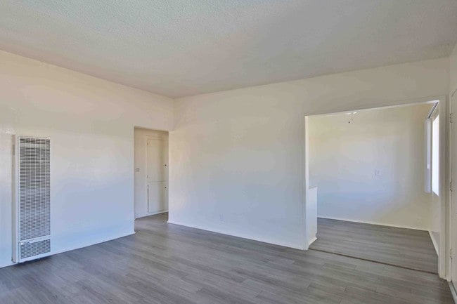 Photo - The Palms Apartments