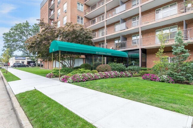 Photo - 20 Wendell St Condo Unit 19E