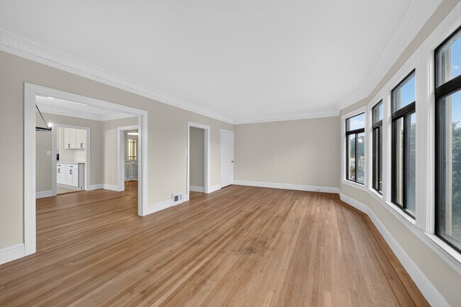 1435-1437-1437 18th Ave