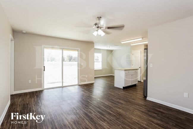 Photo - 77791 Lumber Creek Blvd