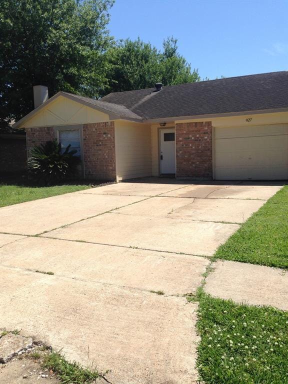 Photo - 927 Three Forks Dr House