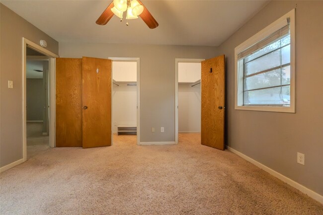 Photo - 2308 Hillcrest Dr