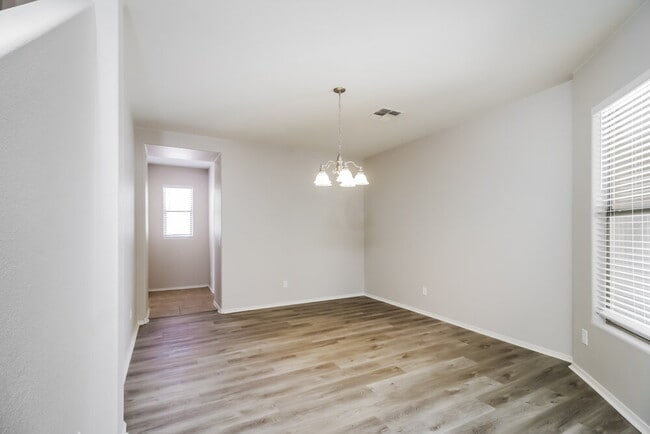 Photo - 45480 W Morning View Ln