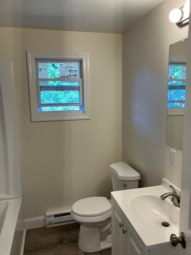 Photo - 6 Willowbrook Dr