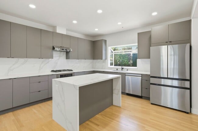 Photo - Beautiful 4-Bedroom 3-Bathroom Sunnyvale Home