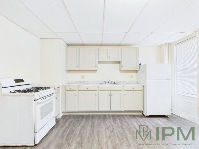 Photo - 1/2 Off First Months Rent! Available Now! ...