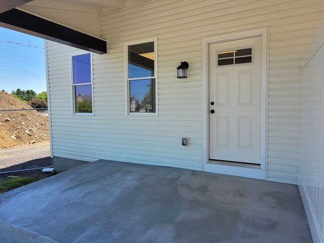Photo - Newly renovated 2 Bedroom Townhome Gordonville