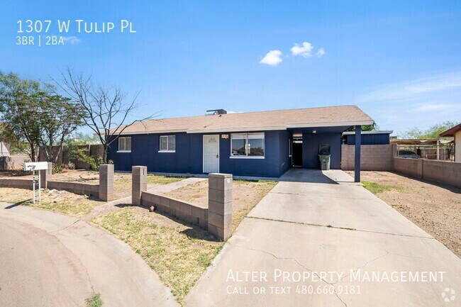 Building Photo - Adorable 3 Bedroom 2 Bath with HUGE backyard Rental