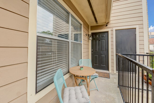 Condo and Storage Room - 704 Bering Dr Unit F