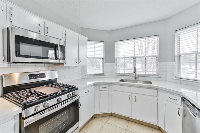 Photo - 11111 Wheatridge Dr