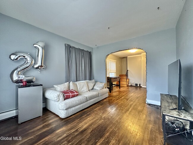 Photo - 36 Daytona Ave