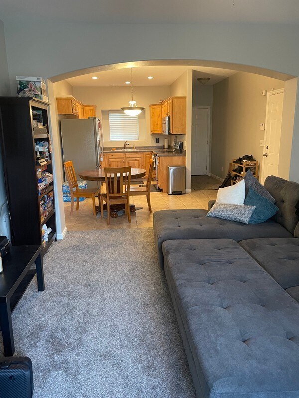 Photo - 2323 Adelaide Dr