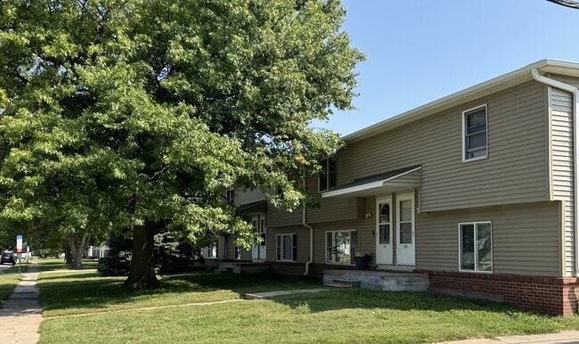 Building Photo - 1125 Ohio St Rental