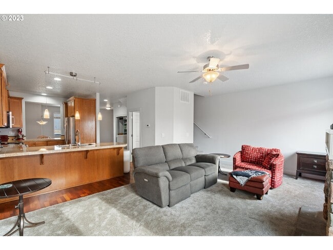 Photo - 3509 NE 80th St