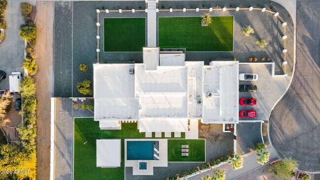 Photo - 11842 N Miller Rd