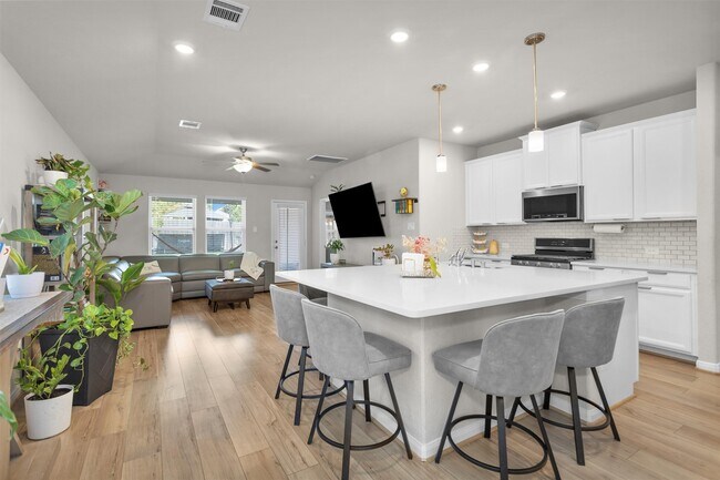 Photo - 18544 Meadow Point Ln