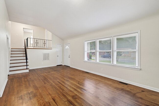 Photo - 62 Cline Dr